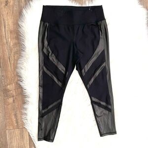 NWOT Livi Active Black Leggings Pants